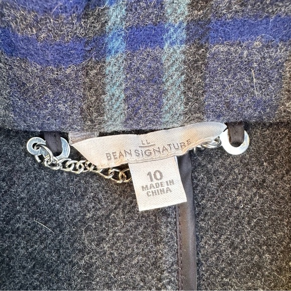 L.L. Bean Signature Women’s Wool Blend Duffle Coat Plaid Toggle Botton Trench 10 - Picture 3 of 11